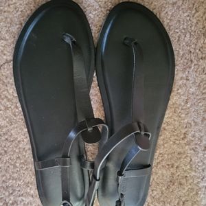 Amazon Black thong sandals